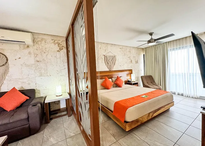 Hotel Grand Fifty 4*