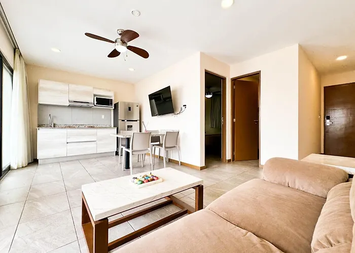 Hotel Grand Fifty 4*